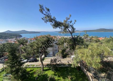 Balıkesir Ayvalık Camlık Ta Satılık Daire.deniz Manzaralı