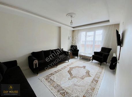 Day House Gayrimenkul' Den Yunus Emre Mah. Satılık Dublex