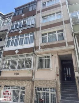 Eyüp Rami 'de Satılık 2+1 Daire