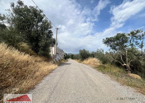 Kavuşturan Emlak'tan Edremit Güre'de Satılık Deniz Manzaralı Arsa