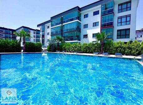 Merkezde-premiyum Kalite-yerden Isıtma-doğalgaz-otopark-havuzlu