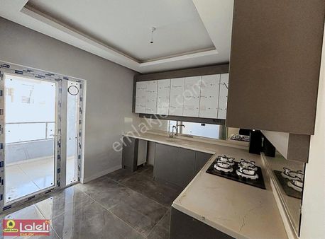 Menderes Mahallesin'de 3+1 Giriş Daire