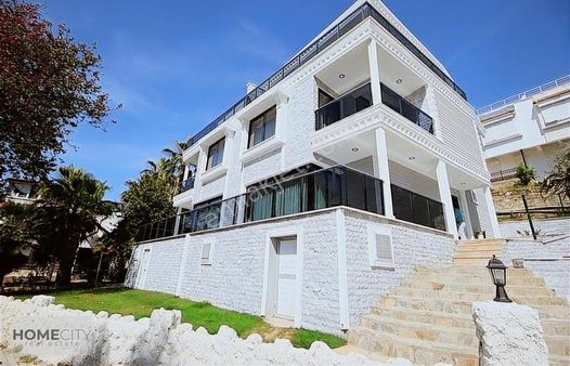 Alanya Kargıcak 3+1 200m2 Özel Lüx Eşyalı,denize Ve Şehire Yakın