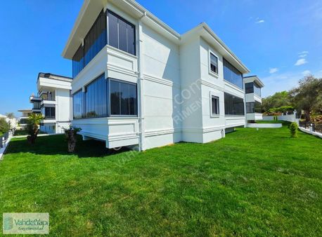 Vahdet'ten Güre'de Doğa İle İç İçe Süper Manzaralı 2+1 Daire !!!