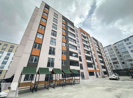 Altın Emlak'tan Terminal Cad. Üsküdar Sitesi 4+1 Sıfır Daire