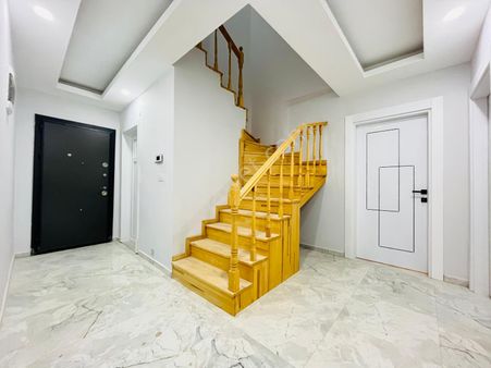 💥 5+1 Dubleks Daire !! Geniş Fırsat Asansörlü Sıfır 180 M2 💥