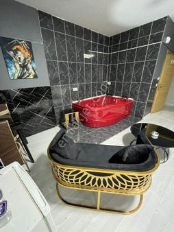 Kağıthane Günlük Lüks Jakuzili Daireler Metro Çıkışı