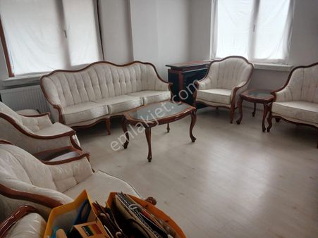 Eskişehir Mustafa Kemal Paşa Mah. Çarşıya Yakın Bakımlı Satılık 3+1 Daire