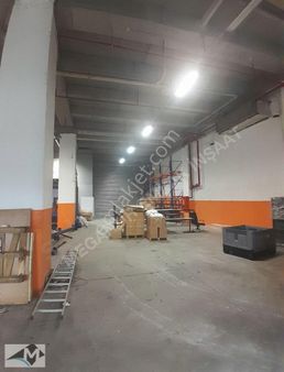 İkitelli Organize Sanayide Tır Kamyon Yaklaşır 400 M2 Satılık