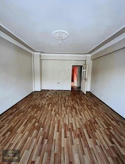 Ed-16 Gökmeydan Mahallesin'de Satılık Geniş 3+1 Daire