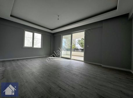 *denize 50 Adım Mesafede*geniş*ferah*sıfır*3+1