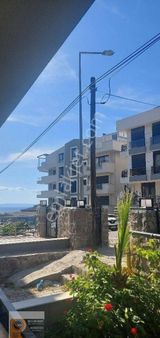 Dikili Gazipaşa Mah. Denizi Görür Ön Tarafı Bahçeli Doğalgaz Alt Yapılı Eşyalı 1+1 Daire Satılık