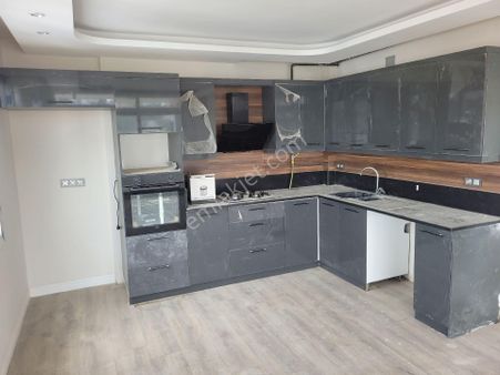 Cansu Emlak 7+1 Satılık Sıfır Apartman Dubleks
