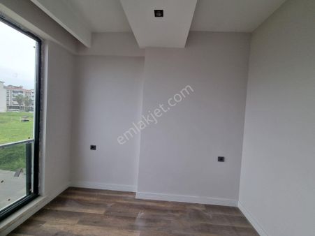 Akgün Kurumsal'dan Körfez'de Satılık 1+1 Daire.....