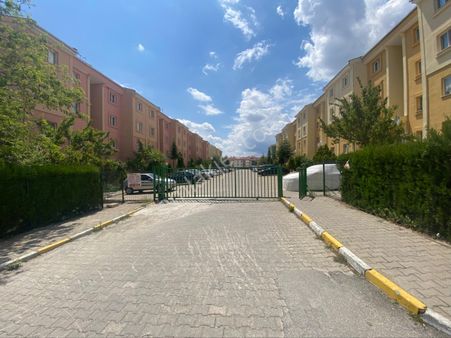 Masslıfe Gayrimenkul Güvencesi İle Güneştekin Sitesi Satılık Daire