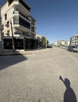 Hürriyet Mahallesi Satılık Dükkan