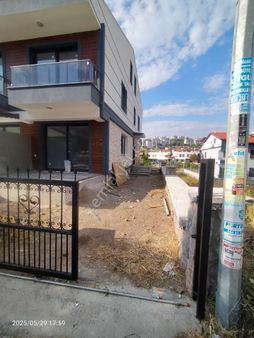 Saadet Korkmaz Emlak'tan Gazipaşa'da Satılık Doğalgazlı İkiz Nizam 3+1 Triplex Villa