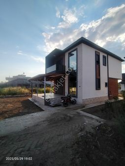 Saadet Korkmaz Emlak'tan Kabakum Polyak'ta Satılık 4+1 Müstakil Villa