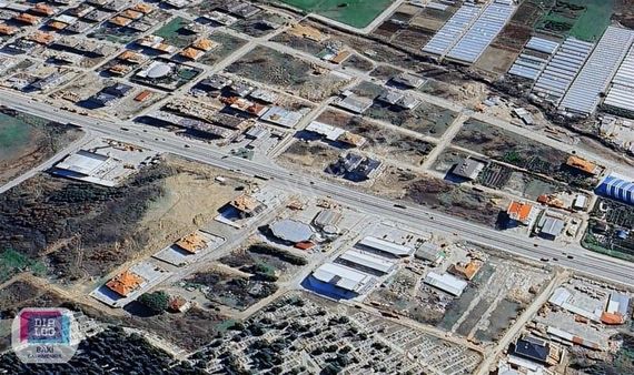 Güzel Konumlu 317 M2 3 Kat 0.75 İmarlı Müstakil Parsel