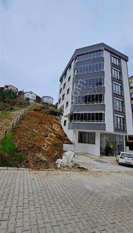 Gazioğlundan Atakum Yenimahalle De Satılık Komple Bina