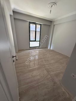 Düzce Merkez Aziziye Mh.'de Yeni Binada Satılık 1+1 Daire