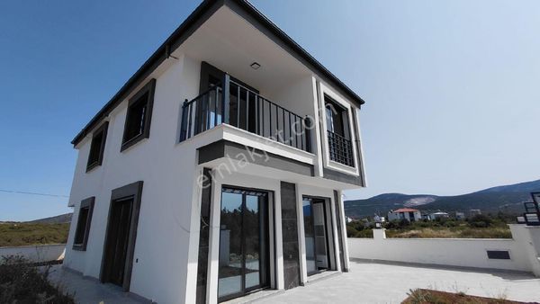 Didim Fevzi Paşa Da Satılık Müstakil Bahçeli Yazlık Villa