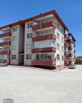 Adliye Yakını Menzil Cad Üzeri Site İçi 3+1 Arakat Daire