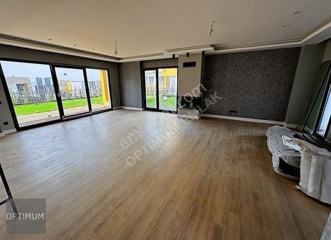 Tuzla Tepeören De 4.5+1 Taşınmaya Hazır Muhteşem Kiralık Villa