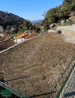 Select Gayrimenkul'den Hisarönü'nde Satılık Manzaralı Arazi