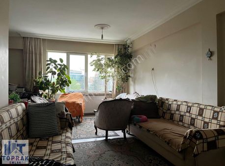 Toprak Emlak'tan Uluönder Mahallesinde Manzaralı Satılık 3+1