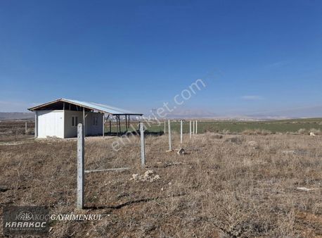 Karakoç Gayrimenkul Meram Gödenede Satılık 355m2 Hobi Bahçesi Suyu Mevcut