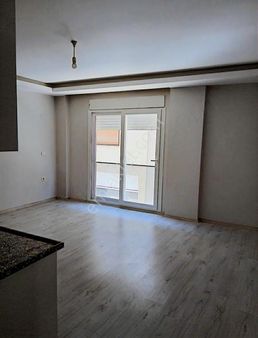 Bahçelievler De Yeni Binada Asansörlü Metroya 5dakika Necla Dan