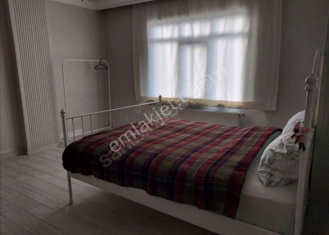 Ümraniye Cemil Meriç Mahallesi Çayırönü Caddesi Bekara Yabancı Eşyalı Kiralık Daire