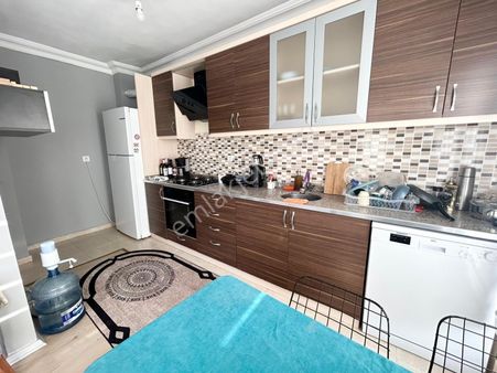 Emrah Caddesi Yakını Temiz Bakımlı 3+1