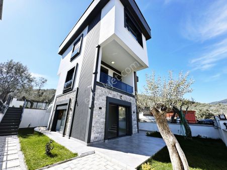 🔴ayanoğlundan Gürede Deniz Ve Dağ Manzaralı Asansörlü Modern Tasarımlı Satılık 4+1 Villa