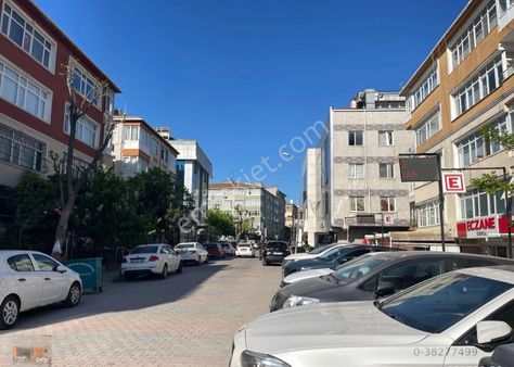 Tatlılar Gayrimenkul'den Merkezi Konumda Prestijli 40m2 Satılık Dükkan İş Yeri