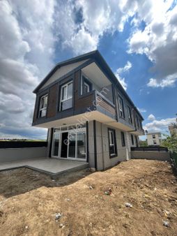 Ata Gayrimenkul,den Ful Deniz Manzaralı 3+1 Lüks Villa