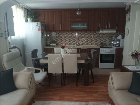 Barış Emlak'tan Karaağaç'ta Karnur Binasında 2+1 Daire.