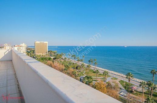 W Property'den Adnan Menderes Blv. Koluman Plazada Çatı Dubleks