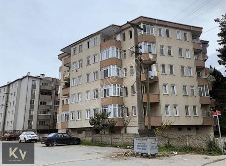 Kv Gayrimenkul'den Kuzey Terminal Civarı Kiracılı Satılık Daire