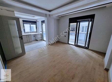 Işıklar Yenikapı Karakolu Yakını 2+1 Lüks Satılık Daire