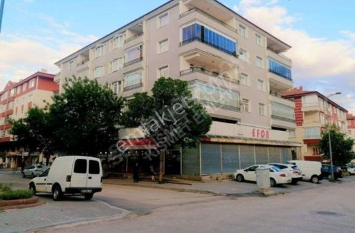 Kısmet Emlak'tan Atatürk Mah. Merkezde Ara-kat 3+1 Daire