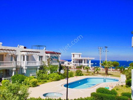 Satılık Daire Denize Yakın Plajlı Sitede Manzaralı Satılık Ev