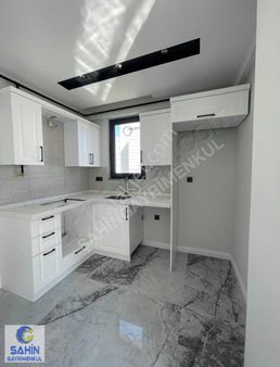 Atakum Nişantaşı Caddesinde Lüks Ara Kat 1+1 Daire