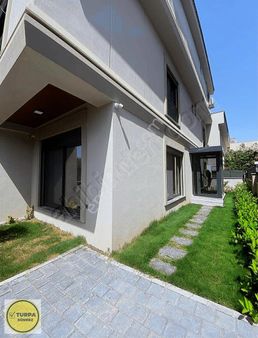Turpa Sönmez Den Mükemmel Konumda Villa