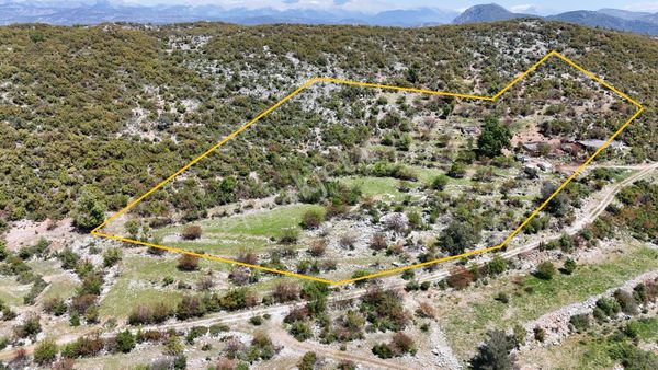 Alanya Karamanlarda Satılık 20.000 M2 Yatırımlık Arsa