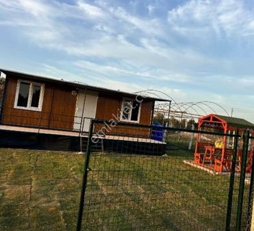 Menderes Bulgurcada 174m2 İçerisinde Konteynırlı Hazır Bahçe (tarla)