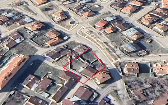 Mevsim Gayrimenkulden Yunus Emre Bulvarı Üstü 6 Kata İmarlı Arsa