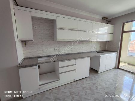 Esnaf Emlak'tan Yazıçarşıda/3+1/165 M2 Satılık Daire