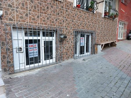 Gaziosmanpaşa Küçükköy Yeni Mah Acil Satılık Yüksek Bahçekat 2+1 80 M2